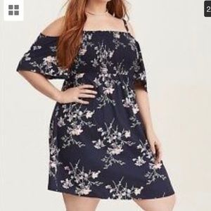 Torrid Navy Floral Coldshoulder Dress Sz 6